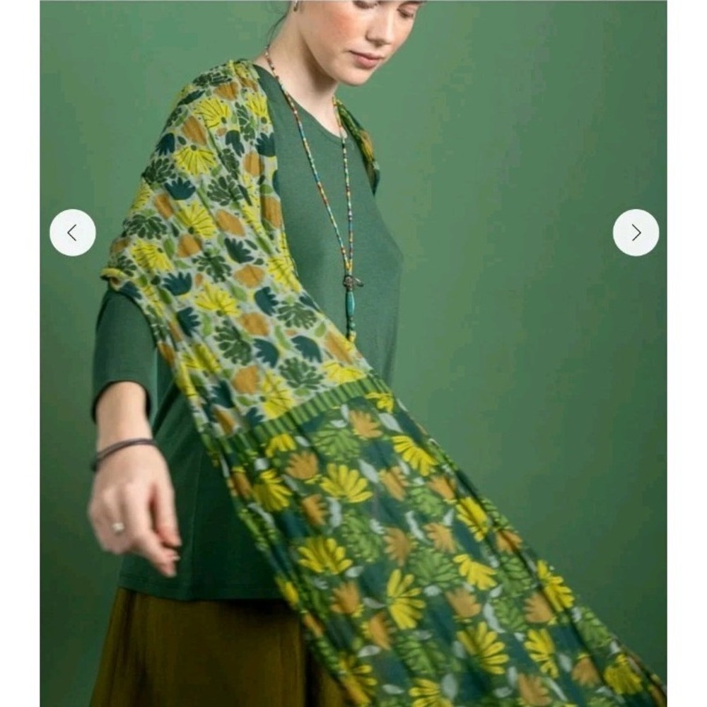 Gudrun Sjoden Jasmine Scarf Shawl Wrap Organic Cotton One Size Green Floral